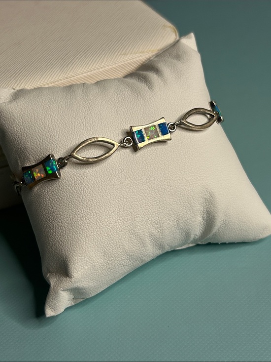 Jewelry - 925 Sterling Silver Green/Blue/White Opal Inlay Bracelet 7” excellent Condition